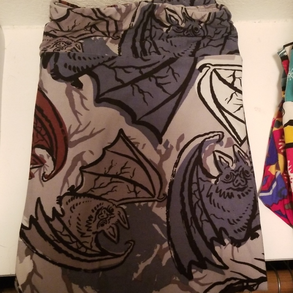 Bats LuLaRoe leggings TC2